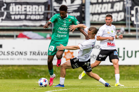 Ljungskiles Abdishakur Bashir Omar och Örebros Jacob Ouro