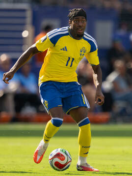 Anthony Elanga of Sweden