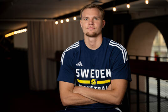Oskar Palmquist of the Swedish national basketball team