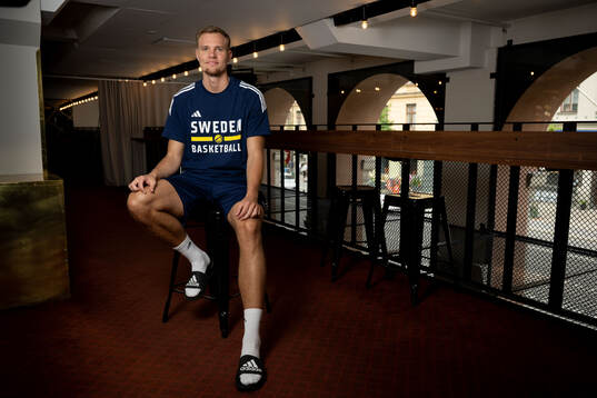 Oskar Palmquist of the Swedish national basketball team