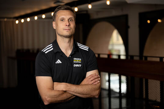 Assistant coach Ludwig Degernäs of the Swedish national