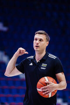 assistant coach Ludwig Degernäs of the Swedish national