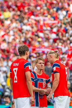 Sander Berge, Martin Ødegaard and Erling Braut Haaland of