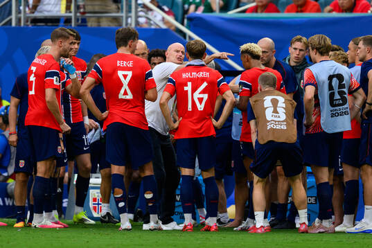 Head coach Ståle Solbakken of Norway