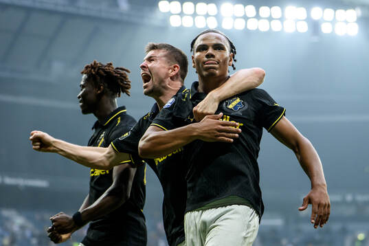 Bläddra bland fler bilder av Fotboll, Allsvenskan, AIK - GAIS