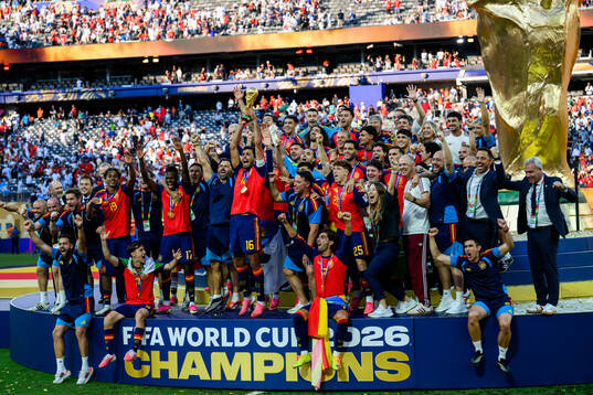 Rodri of Spain celebrate with the trophy