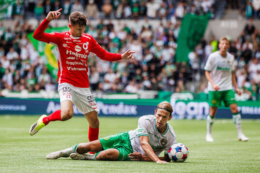 Degerfors Robin Dzabic och Hammarbys Markus Karlsson