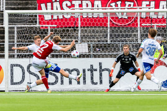 IFK Norrköpings Aleksander Opsahl, Sandvikens Christian