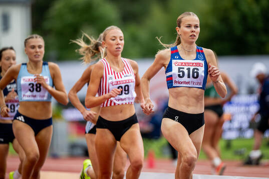 Vera Sjöberg, Täby IS, i damernas 1500m final