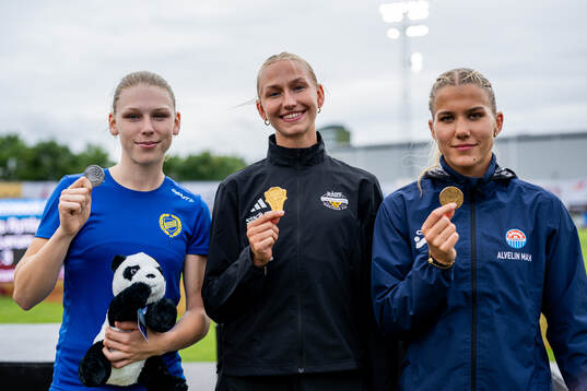 Johanna Sundén, Västerås FK, Maja Åskag, Råby-Rekarne