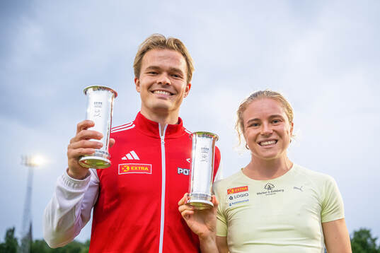 Sondre Guttormsen and Henriette Jæger with «Kongepokalen»