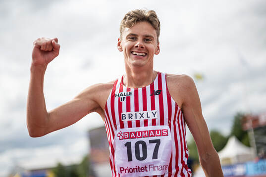 Samuel Pihlström, Hälle IF, jublar
