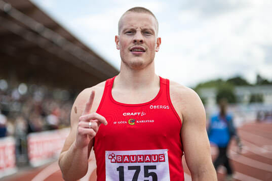 Henrik Larsson, IF Göta Karlstad, jublar