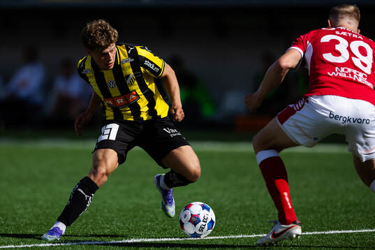 Häckens Gustav Lindgren mot Kalmars Lars Sætra