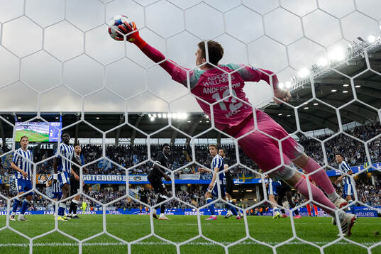 Goalkeeper Viktor Andersson of IFK Göteborg with a save