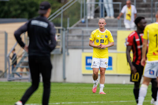 Falkenbergs Nils Bertilsson deppar
