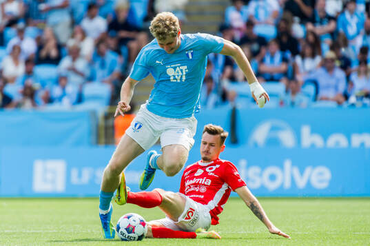 Malmö FFs Malte Frejd Pålsson och Degerfors Robin Dzabic