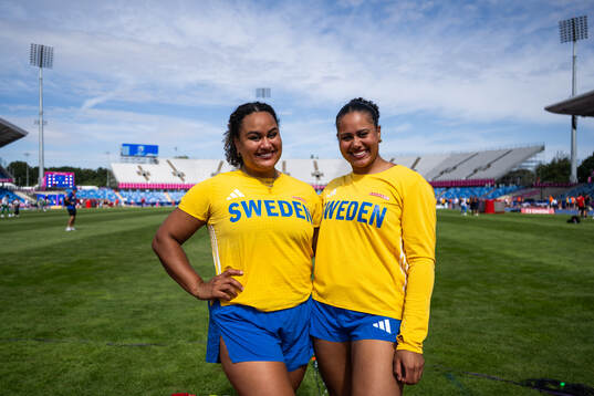 Vanessa Kamga and Patricia Kamga of Sweden pose for a