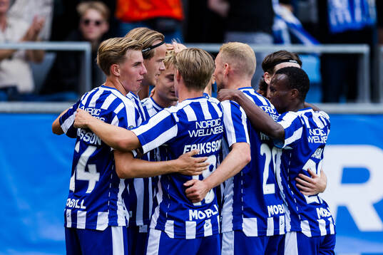 IFK Göteborgs David Kruse jublar med lagkamraterna