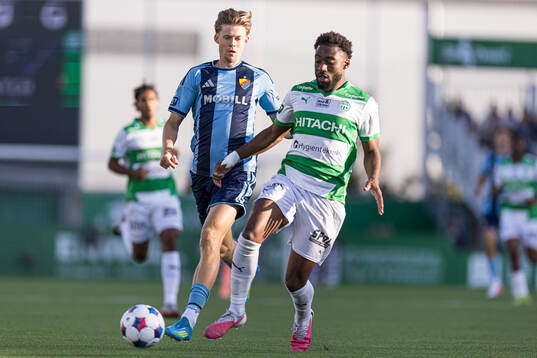 Djurgårdens Patric Åslund och Västerås Haladj-Madiou