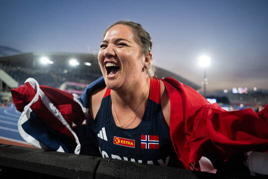 Beatrice Nedberge Llano of Norway celebrates