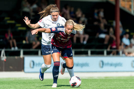 Rosengårds Tilde Björklund och Eskilstuna United DFFs