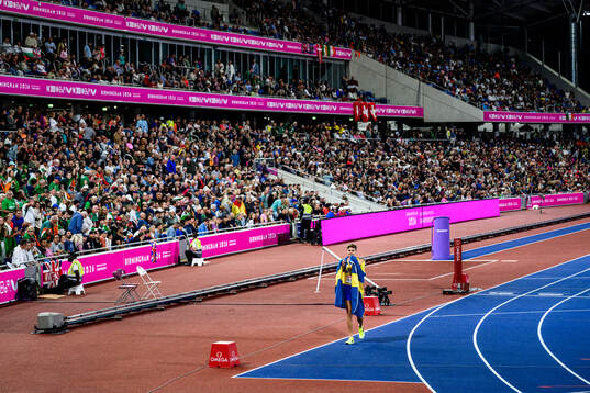 Samuel Pihlström of Sweden celebrates second place in