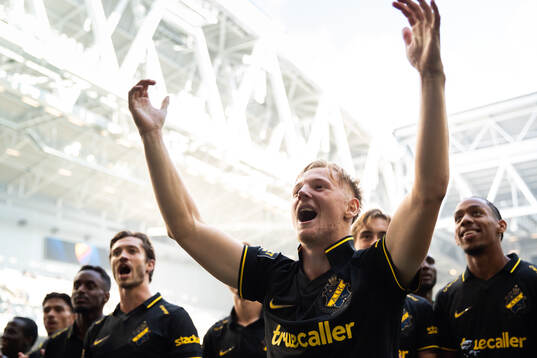 AIKs Sixten Gustafsson jublar