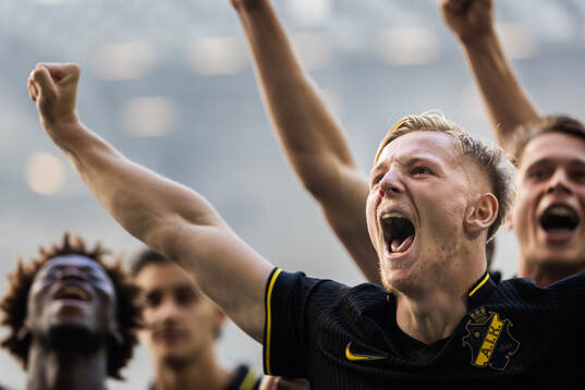 AIKs Sixten Gustafsson jublar