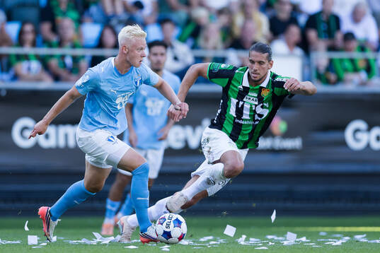 Malmö FFs Otto Rosengren och GAIS Nikola Vasic