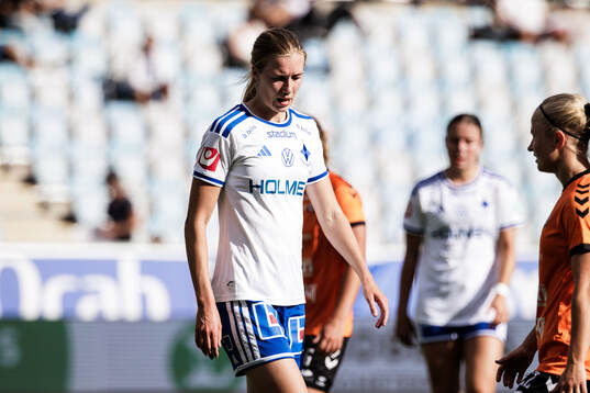 IFK Norrköpings Ebba Handfast deppar