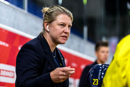 Assistant coach Pernilla Winberg of Sweden