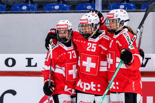 Norina Muller, Alina Muller and Mara Frey of Switzerland