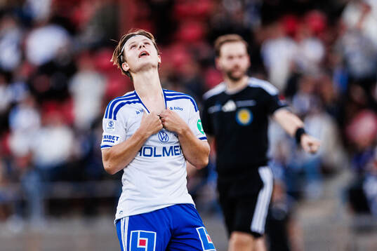 IFK Norrköpings Axel Brönner deppar