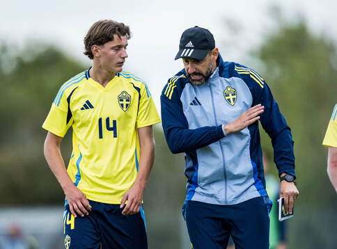 Amar Catic and Head coach Mirza Jelecak of Sverige