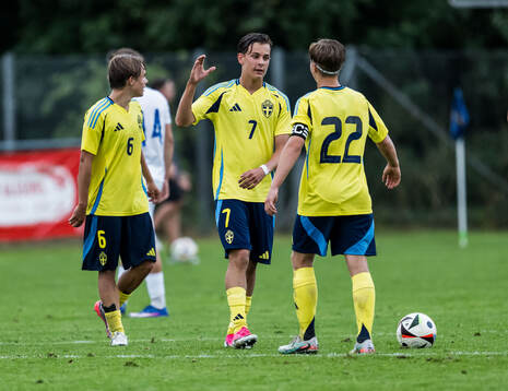 Rio Nyström Berglund of Sverige celebrates