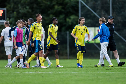 Jack Budde, Mikel Alex and Benjamin Sevä Vicic of Sverige