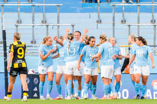 Malmö FFs Amy Joan Irene Sayer jublar
