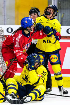 Daniela Pejsová of Czech Republic and Sofie Lundin of