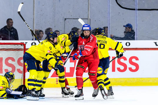 Ida Karlsson and Jessica Adolfsson of Sweden