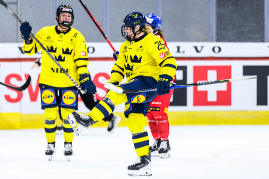 Lina Ljungblom of Sweden celebrates