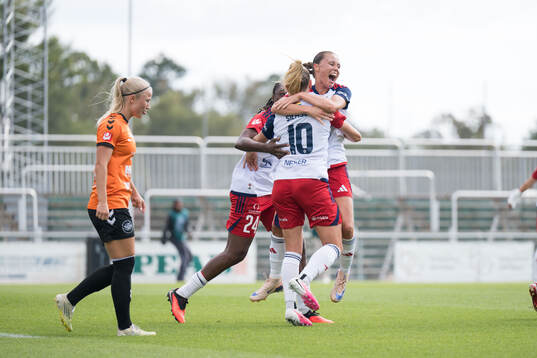 Rosengårds Remy Siemsen jublar
