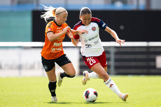 Kristianstads Waniya Hudson och Rosengårds Bryleeh Henry