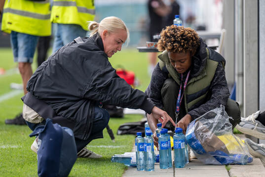 Rosengårds Caroline Seger och Simone Jackson lån från