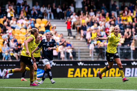 Marion Glatved-Prahl Myrvold of Start celebrates