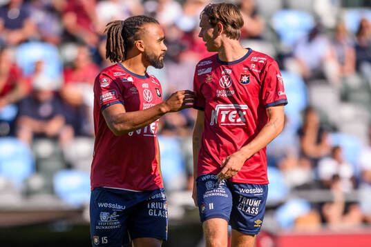Örgrytes Jerome Tibbling Ugwo  och Noah Christoffersson