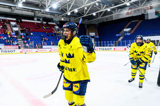 Sofie Lundin of Sweden celebrates