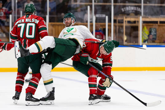 Färjestads Radim Zohorna och Frölundas Filip Cederqvist