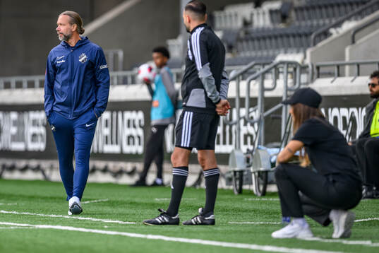AIKs tränare Lukas Syberyjski