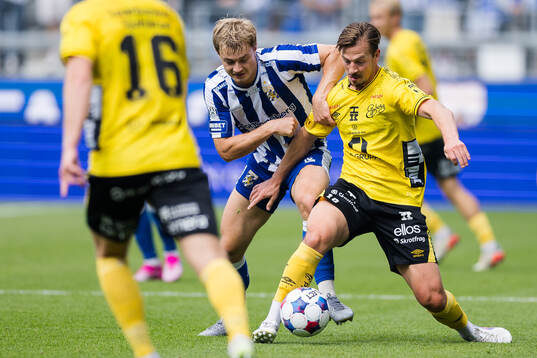 IFK Göteborgs David Kruse och Elfsborgs Simon Olsson